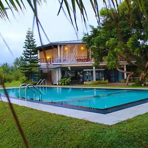 3* Hotel Nico Lagoon