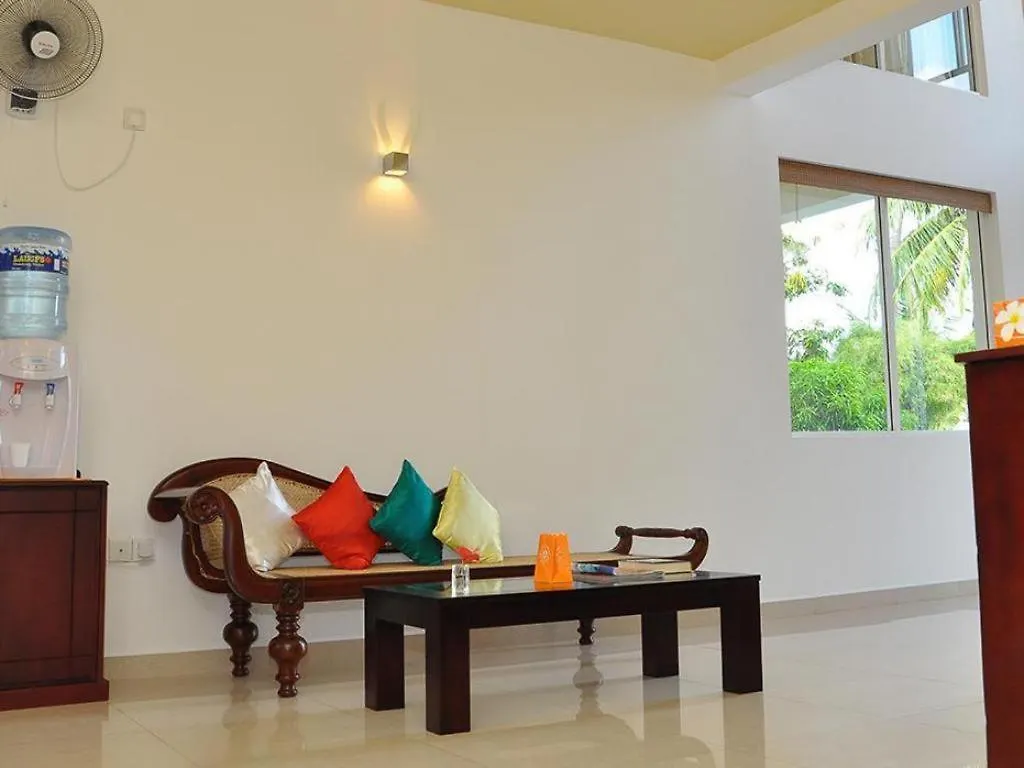 Rainbow Lagoon Resort Negombo