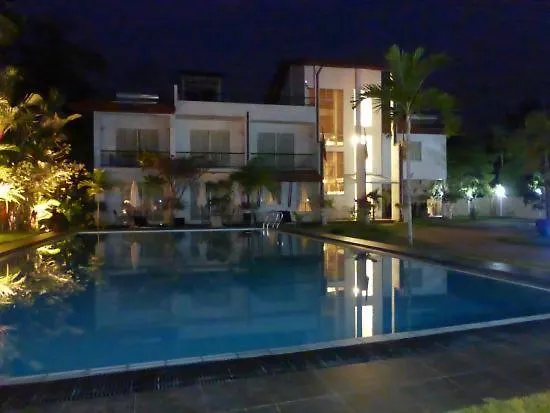 Rainbow Lagoon Resort Negombo 0*,